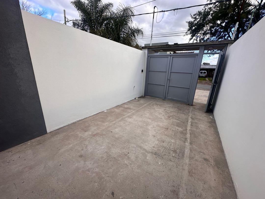Foto de Duplex venta 2 dormitorios La Plata Apto banco, imagen 5