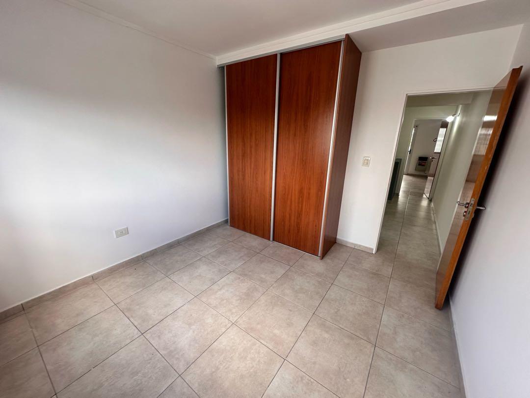 Foto de Duplex venta 2 dormitorios La Plata Apto banco, imagen 3