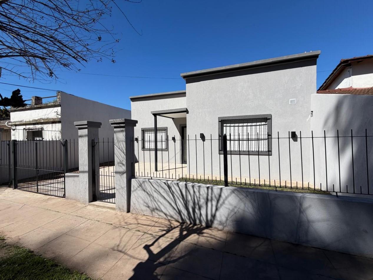 Foto de EXCLUSIVA VIVIENDA DE ESTETICA MODERNA EN EL CENTRO DE PONTEVEDRA., imagen 1