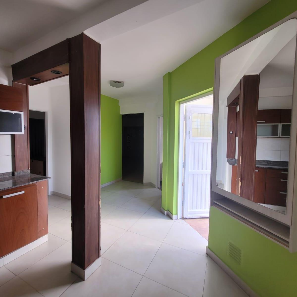 Foto de DPTO DE 3 AMB EN VENTA SOBRE AV. H. YRIGOYEN ESQ. BRADLEY - CON TERRAZA, imagen 4