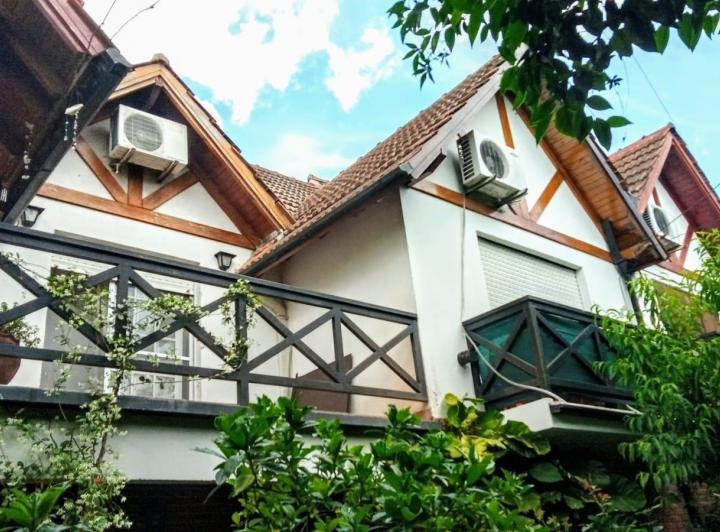 NUEVO VALOR! OPORTUNIDAD! SE VENDE DUPLEX EN BARRIO LOS ROBLES - BURZACO