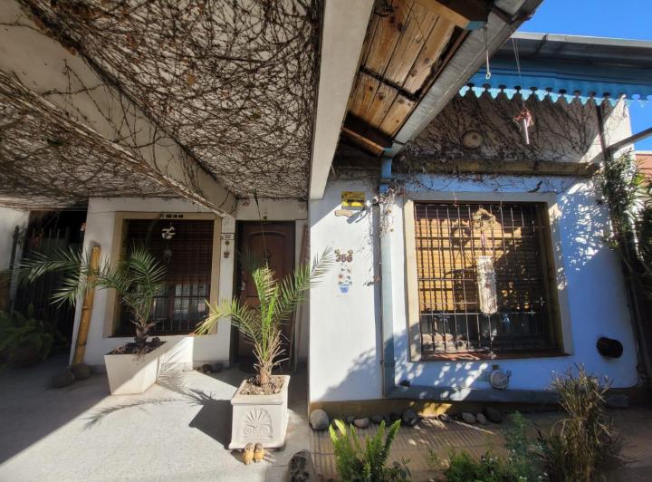 CASA EN ALQUILER EN BURZACO CON TRES DORMITORIOS 1