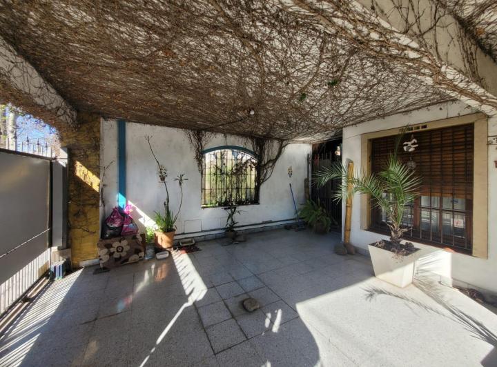 CASA EN ALQUILER EN BURZACO CON TRES DORMITORIOS 3