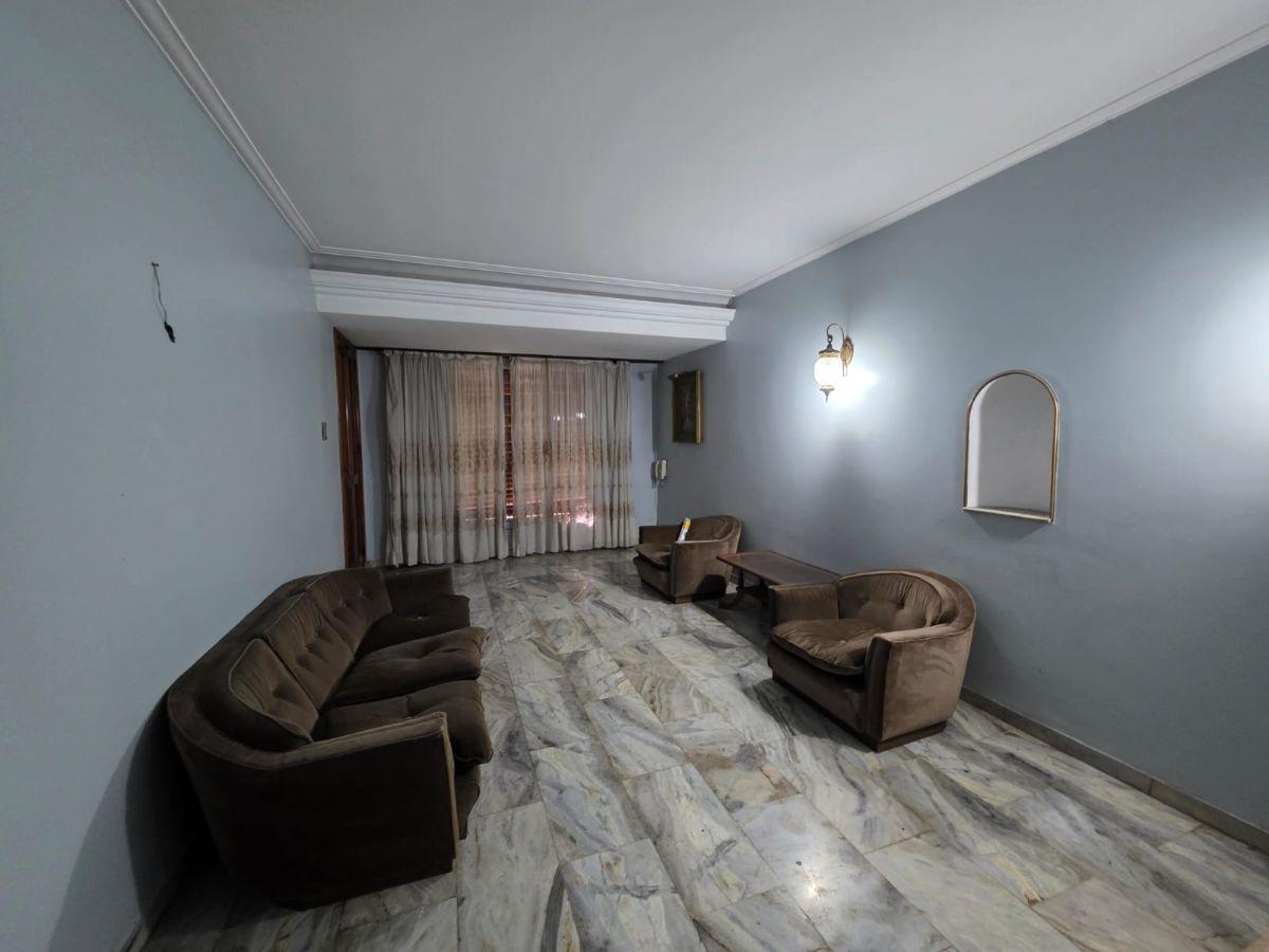 Foto de CHALET EN VENTA CON PILETA EN BURZACO - NUEVO VALOR!! OPORTUNIDAD!, imagen 1