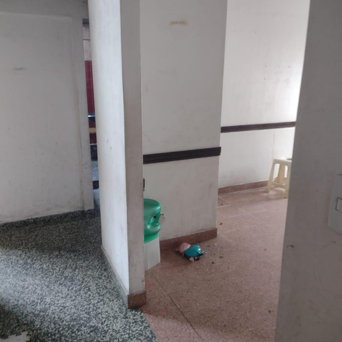 Oportunidad. Venta Departamento a Retocar o Refaccionar 1