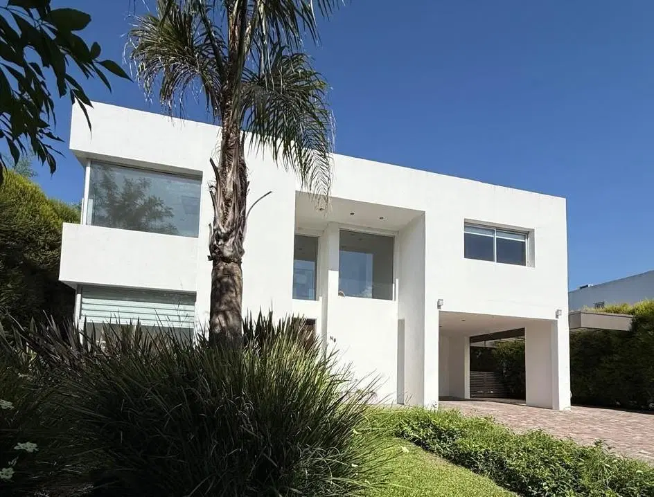 Casa 4 ambientes en venta 4