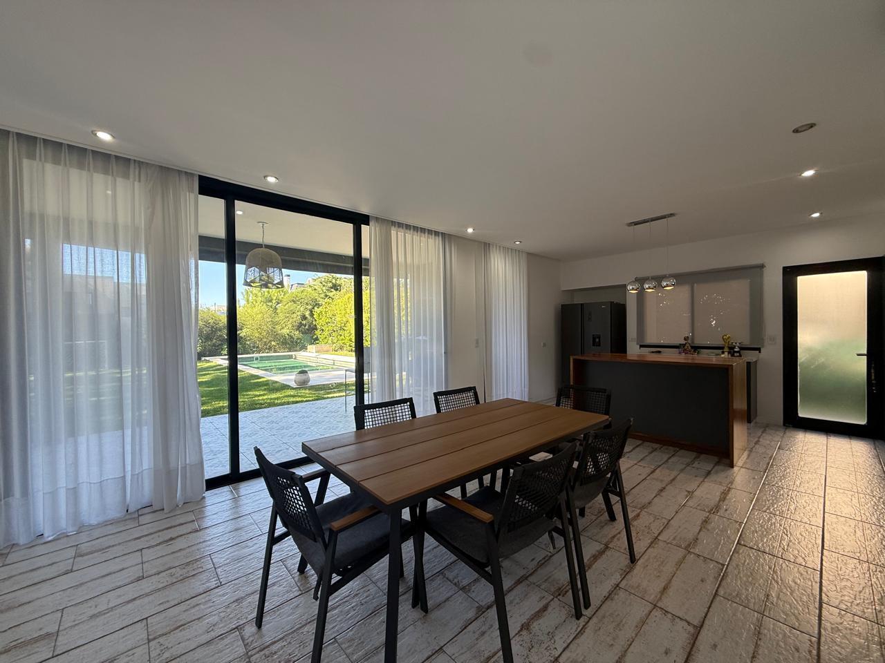 Foto de Casa en Alquiler amoblada en Barrio Las Golondrinas, imagen 5