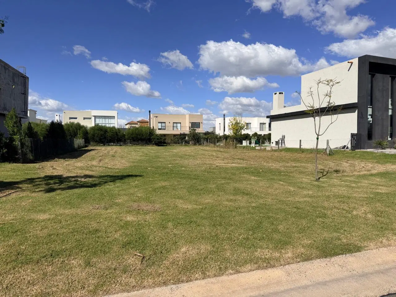 Venta de Terreno en Barrio Los Ceibos - Puertos 4