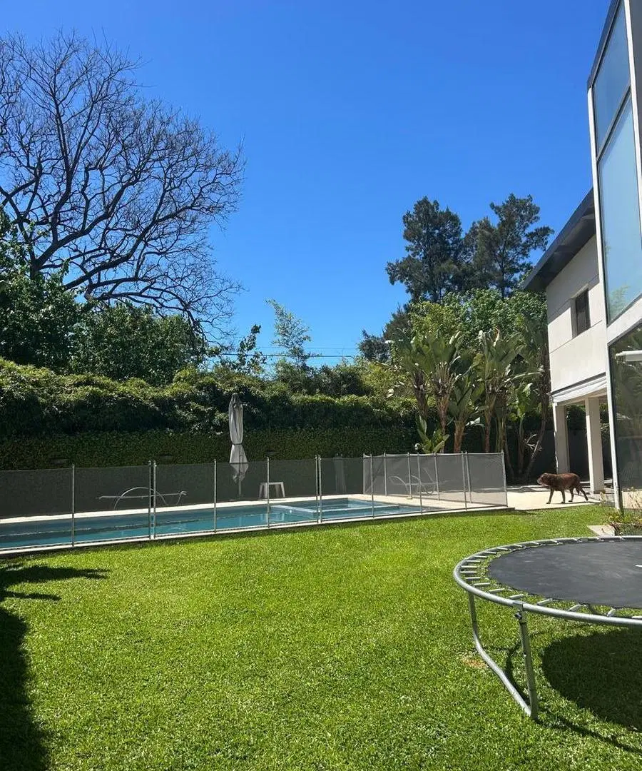 Casa en Alquiler Temporal Verano en Punta Chica,  Zona Norte 8