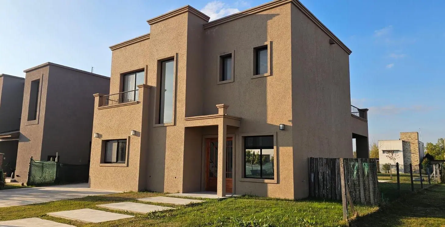 Casa 3 dormitorios, Tigre, Vila Marina II, Zona Norte, con pileta a estrenar. 2