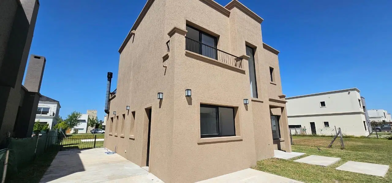Casa 3 dormitorios, Tigre, Vila Marina II, Zona Norte, con pileta a estrenar. 5