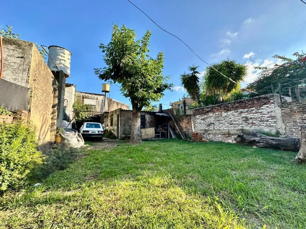 Venta, Casa 3 amb con jardin, Rincon de Milberg, a Refaccionar 2
