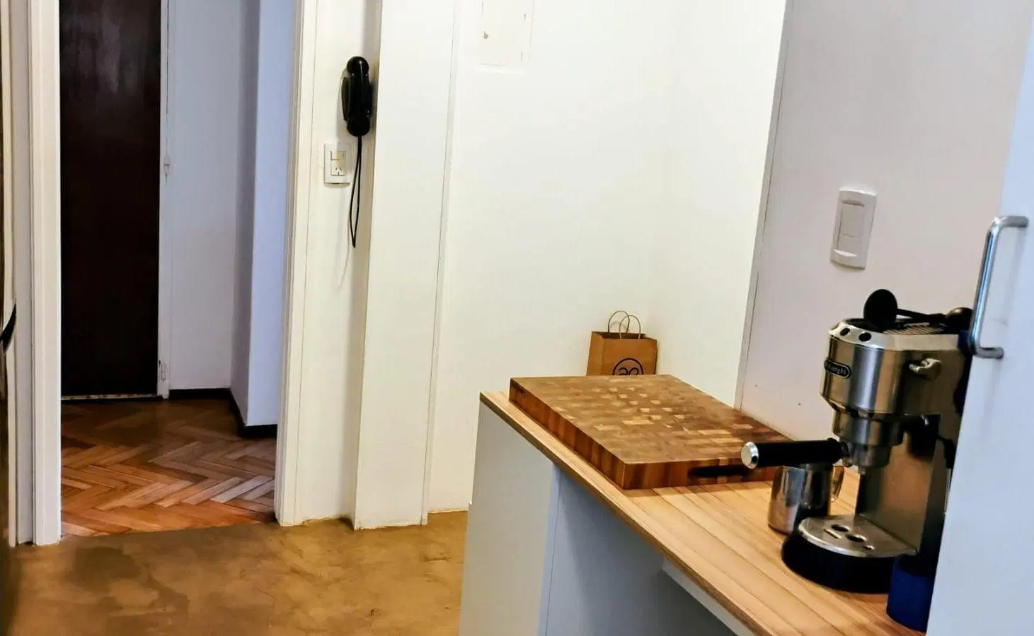 Departamento en alquiler 3 ambientes c/cochera en Isla de Olivos 2