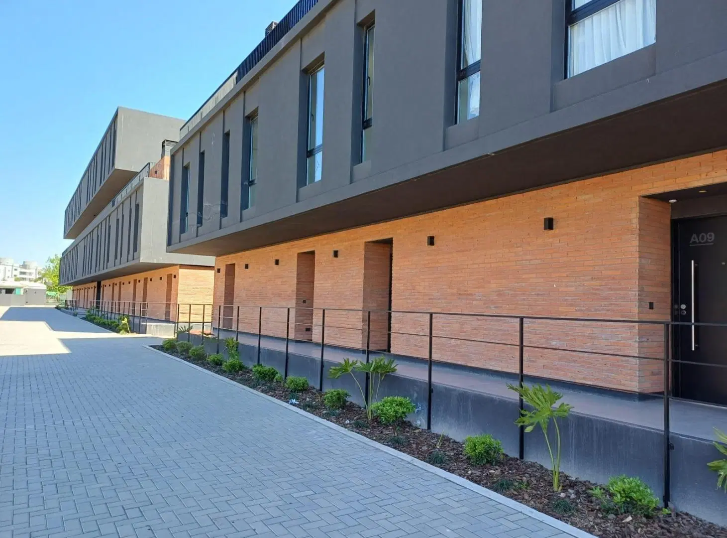 Venta Departamento Dúplex 3 ambientes en condominio UP Pilar con acceso a Pilar Lagoon 5