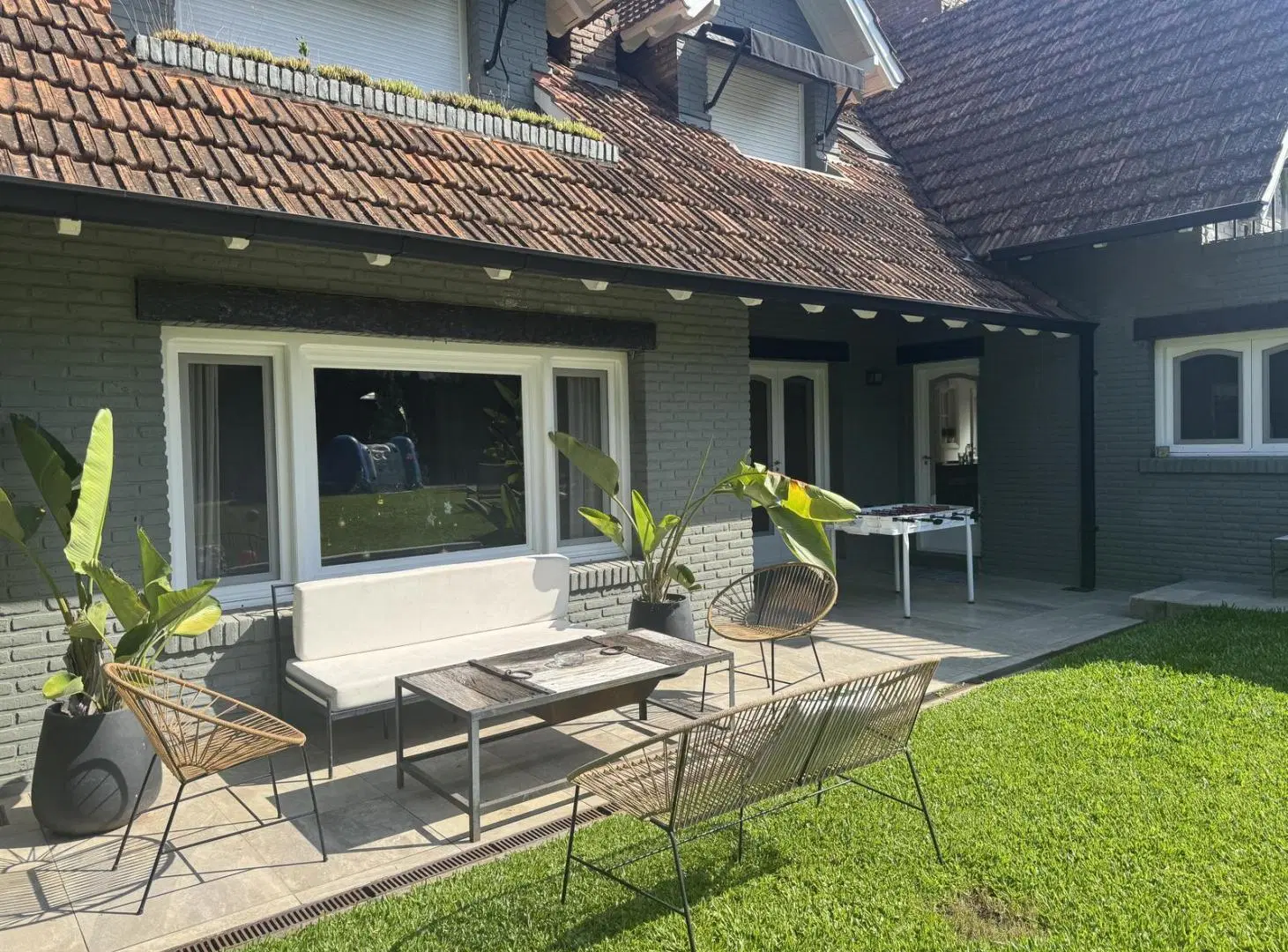 Alquiler  Exclusiva Casa en  San Isidro Chico | 4 Dormitorios (3 en Suite)   Dependencia | 2