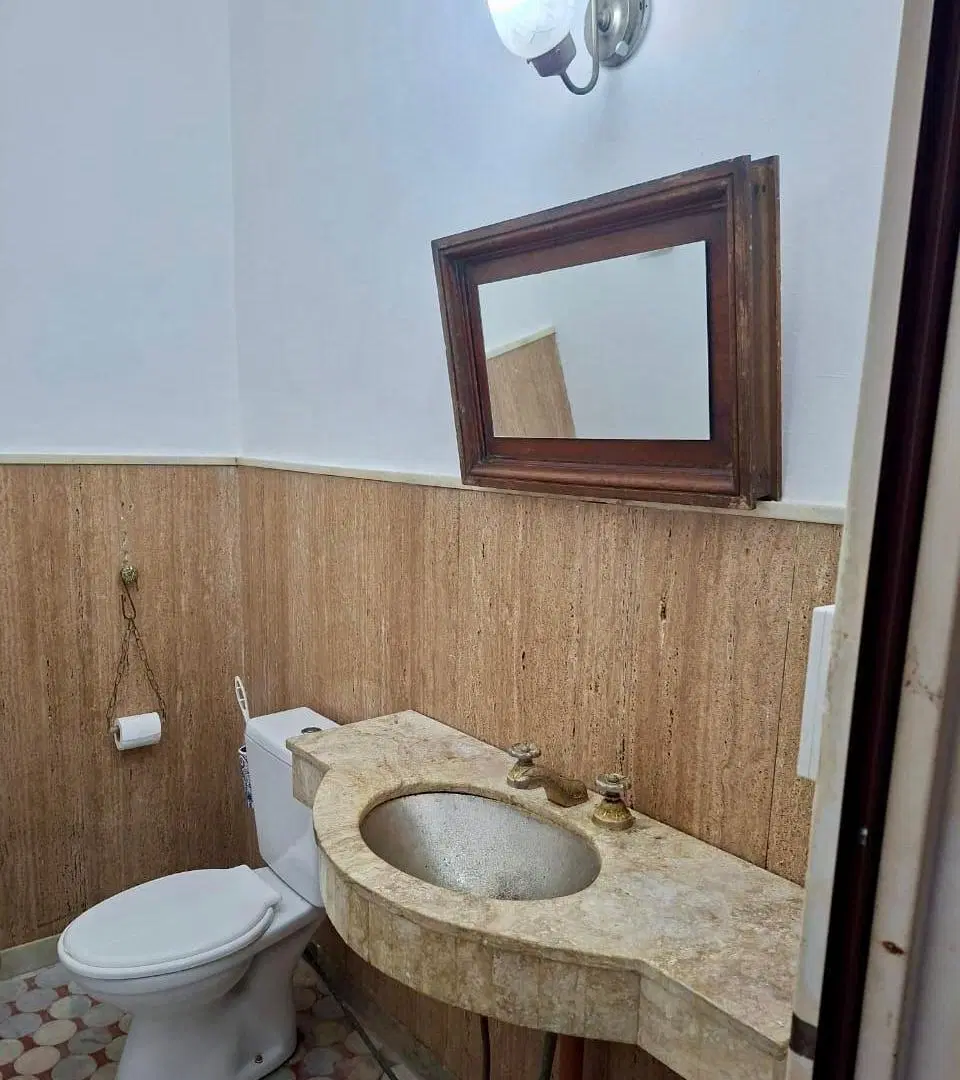 Local en Alquiler en Martínez 7
