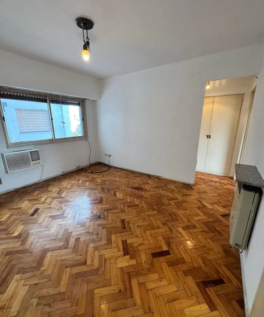 VENTA departamento 2 ambientes en Villa Luro 5