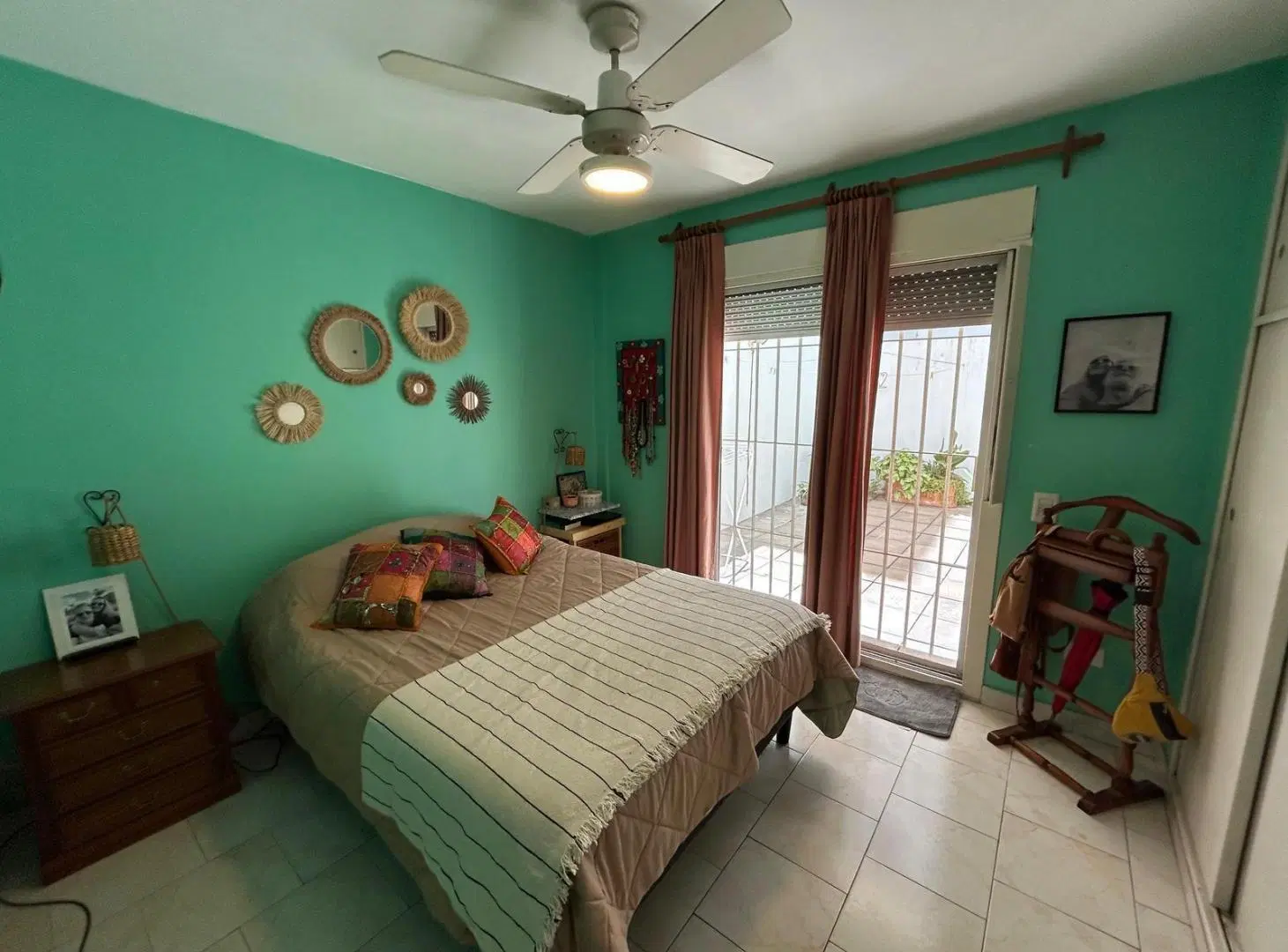 Venta departamento, 2 ambientes, con patio y jardin- San Fernando 2