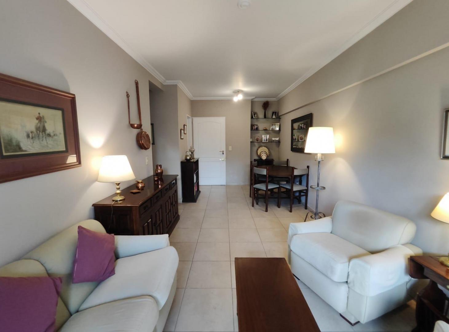 Foto de Venta departamento 3 ambientes con cochera-Florida Este, imagen 2