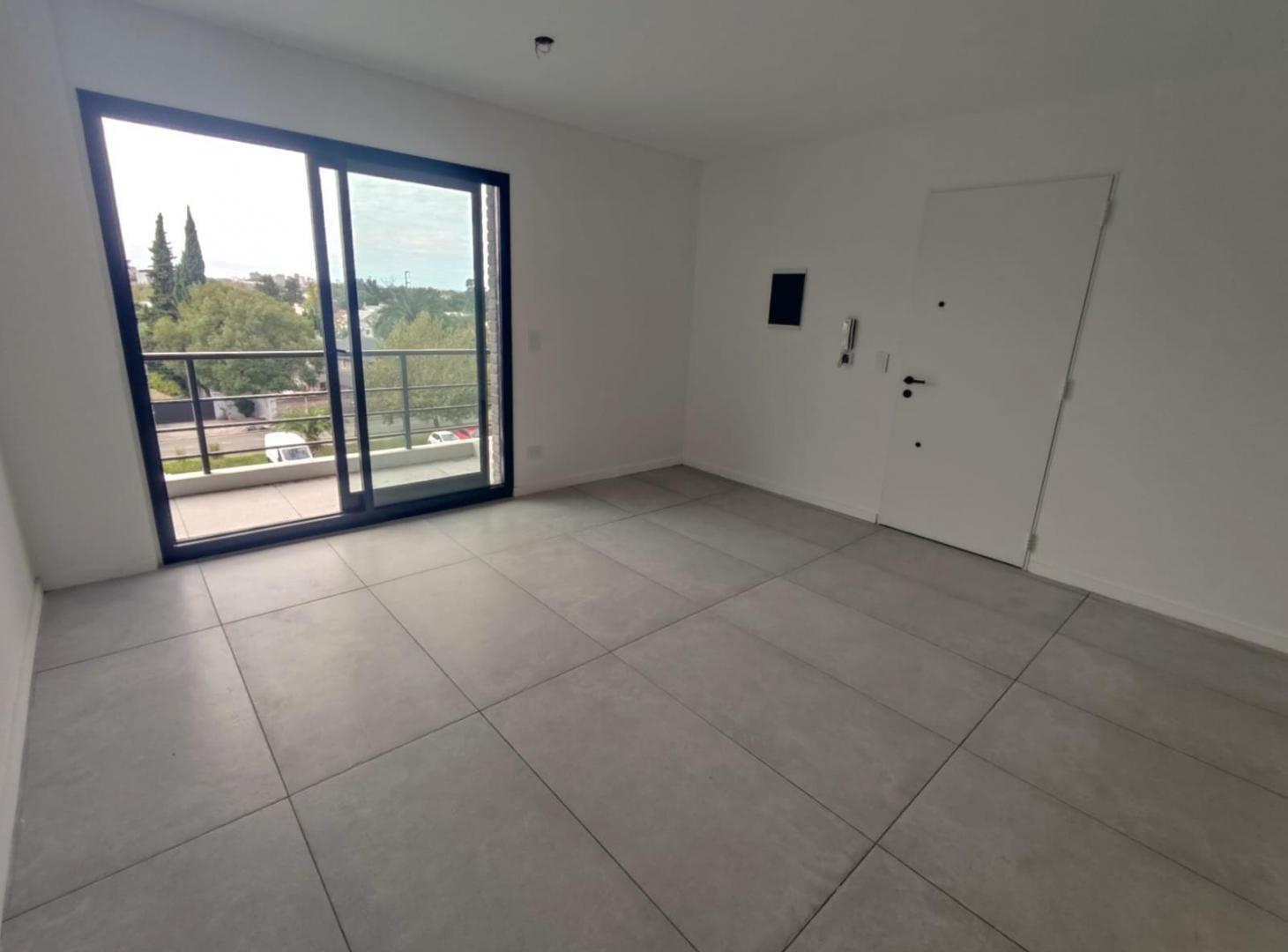 Foto de Alquiler Departamento 2 ambientes con cochera en Tigre Centro, imagen 5