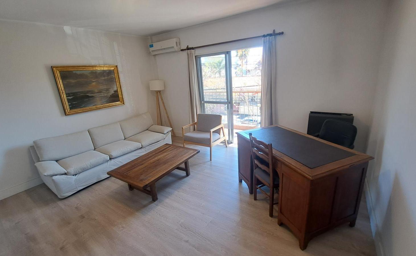 Foto de Venta departamento 2 ambientes San Isidro con balcón y cochera, imagen 1