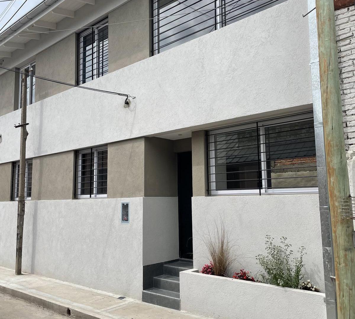 Foto de Dúplex tipo casa en Tigre Centro a estrenar en dos plantas con cochera, imagen 1