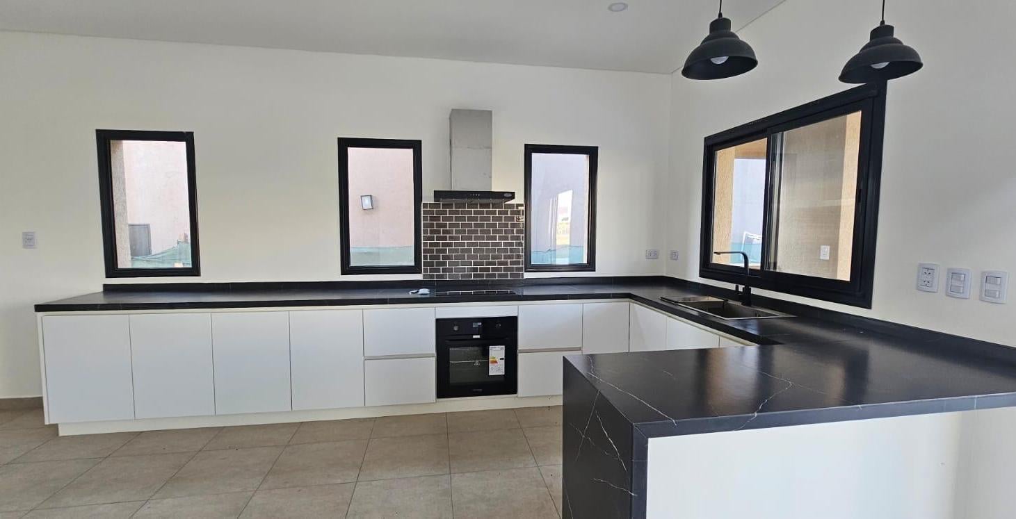 Foto de Venta Casa 4 ambientes,con piscina,a estrenar, Tigre, Vila Marina, imagen 5