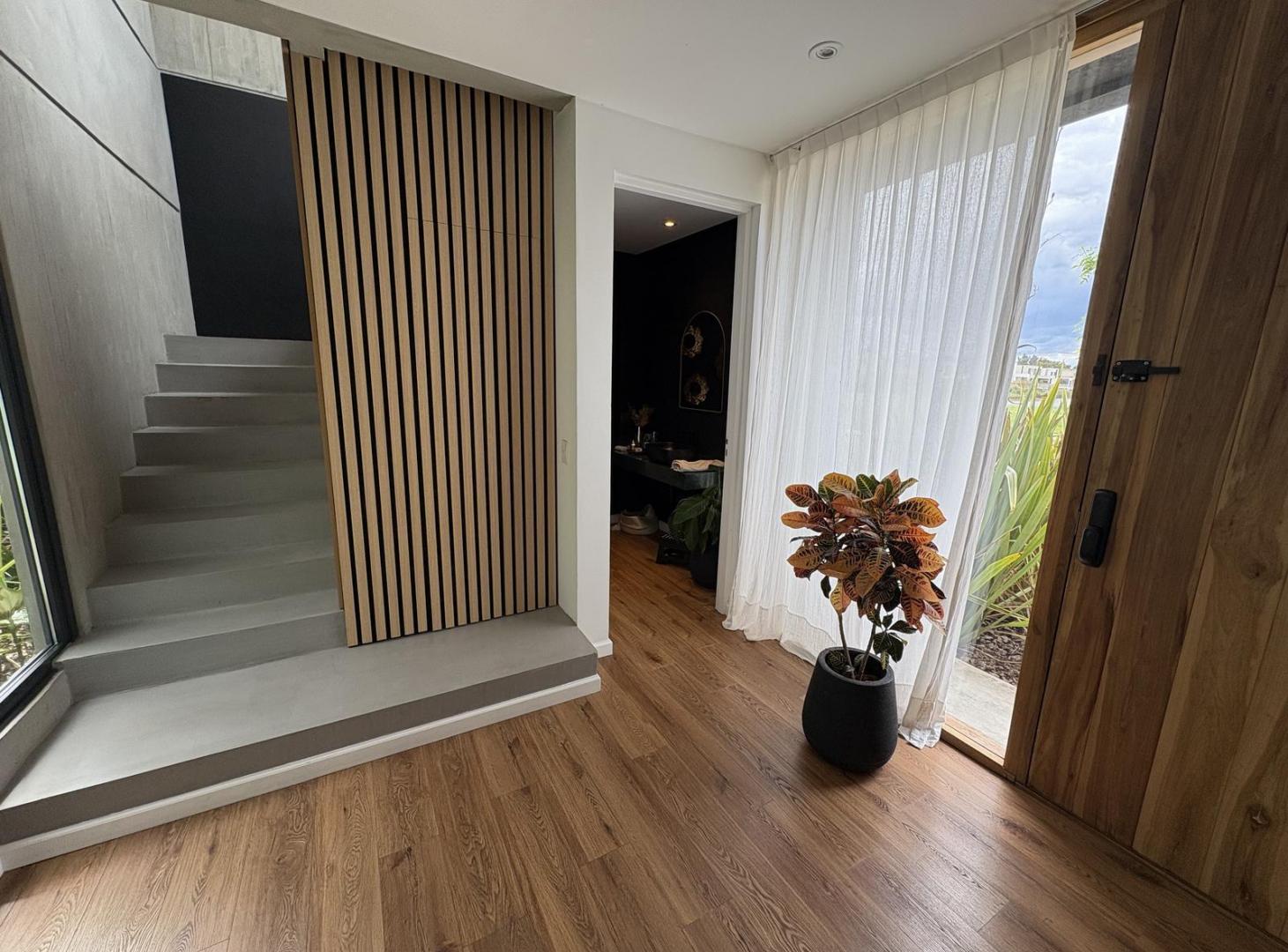 Foto de Alquiler temporario Barrio Santa Ana - Casa moderna a la laguna de 5, imagen 5