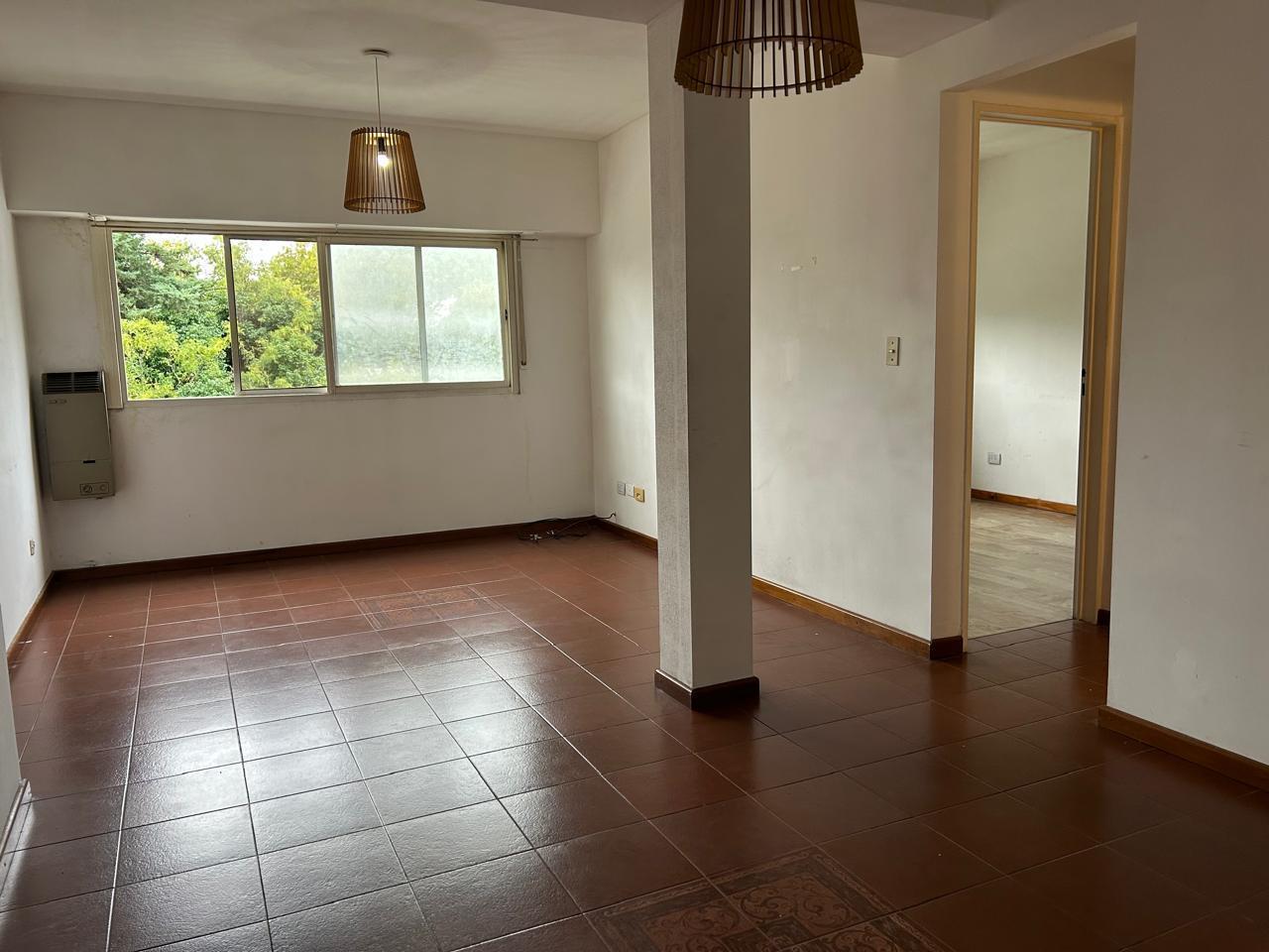 Foto de Venta Departamento 2 ambientes Beccar Gran Oportunidad, imagen 2