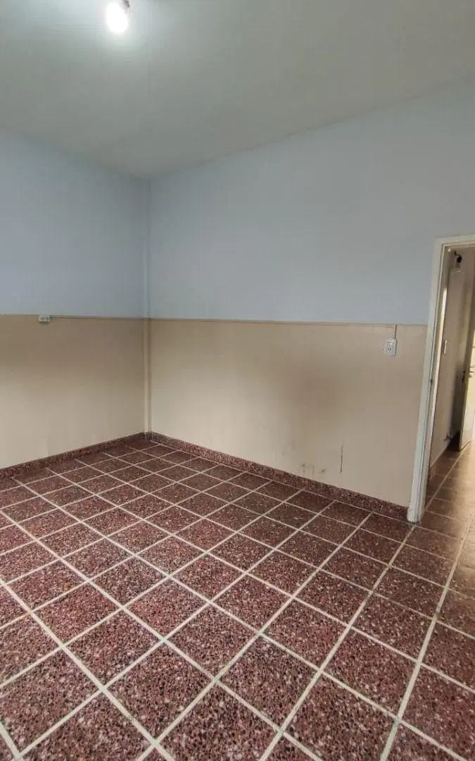 P.H. EN VENTA EN PLANTA BAJA, CON PATIO Y SIN EXPENSAS 1