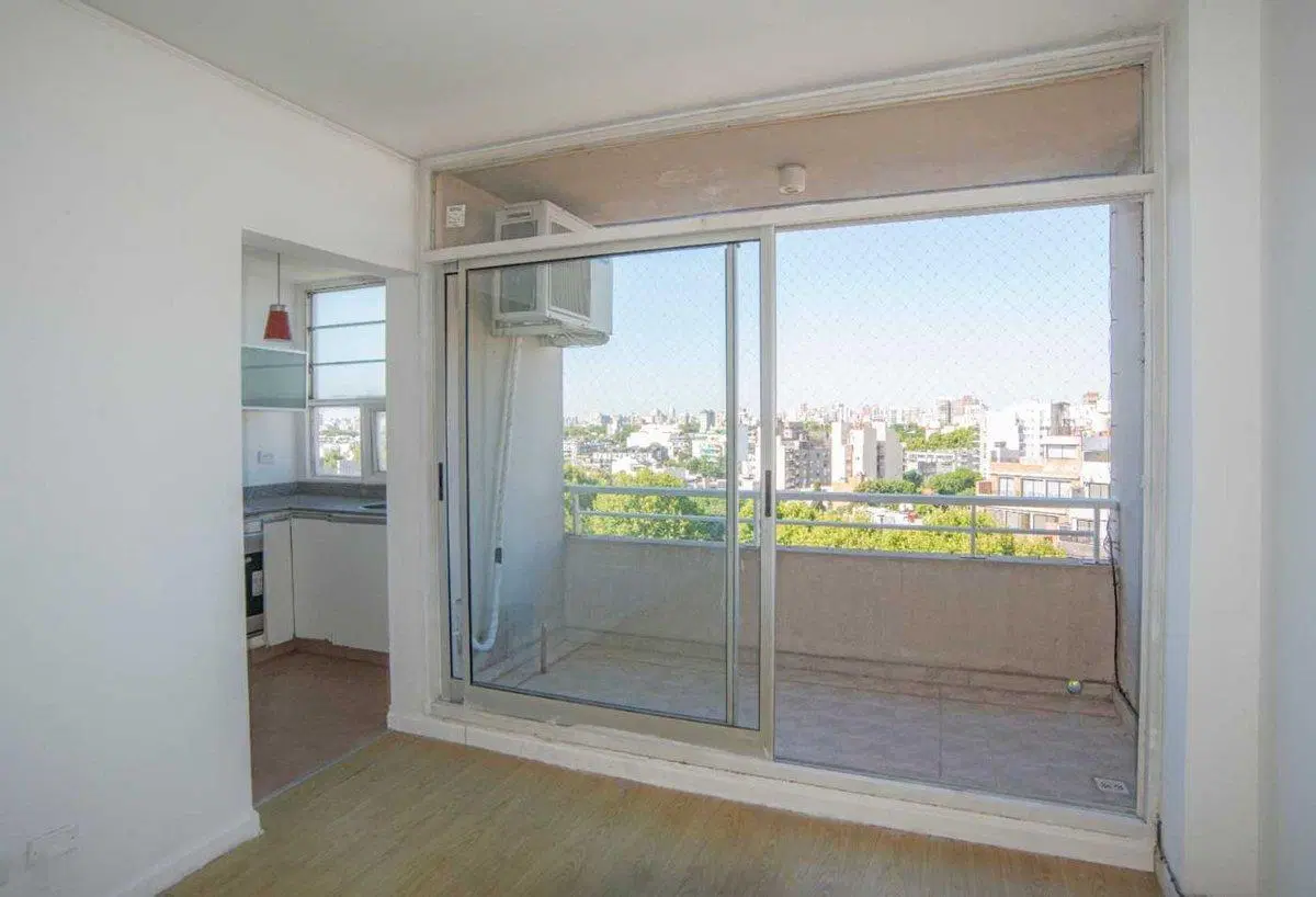 2 ambientes luminoso con balcon y pileta 2