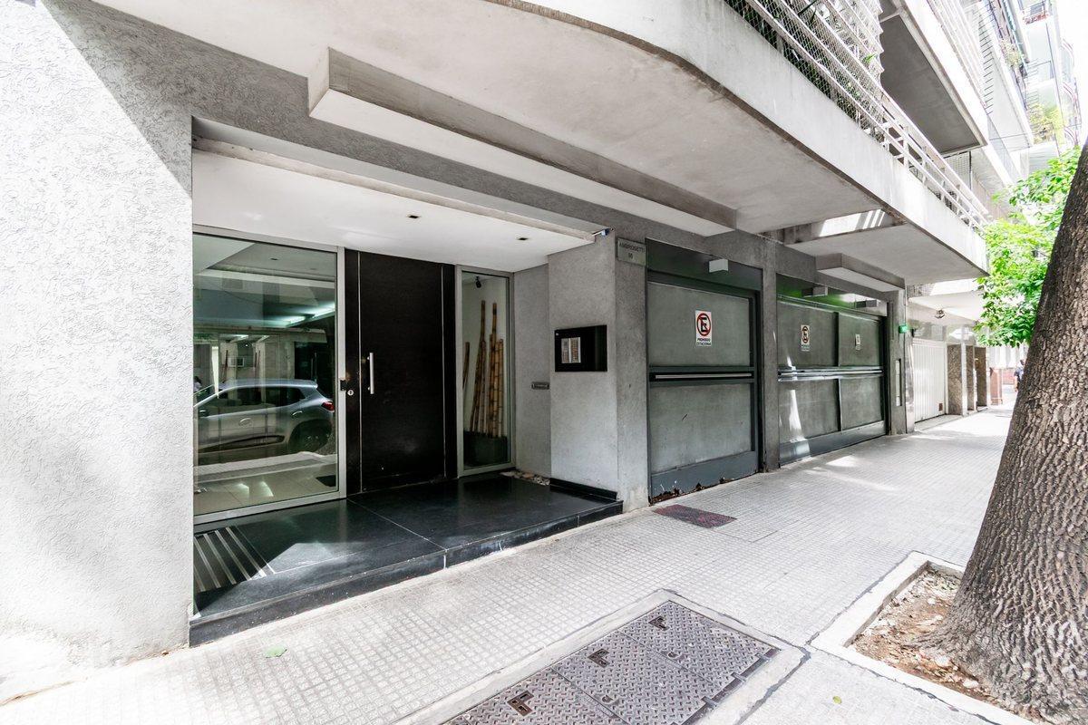 Dpto 3 amb balcon piso alto luz 2 cocher caballito
