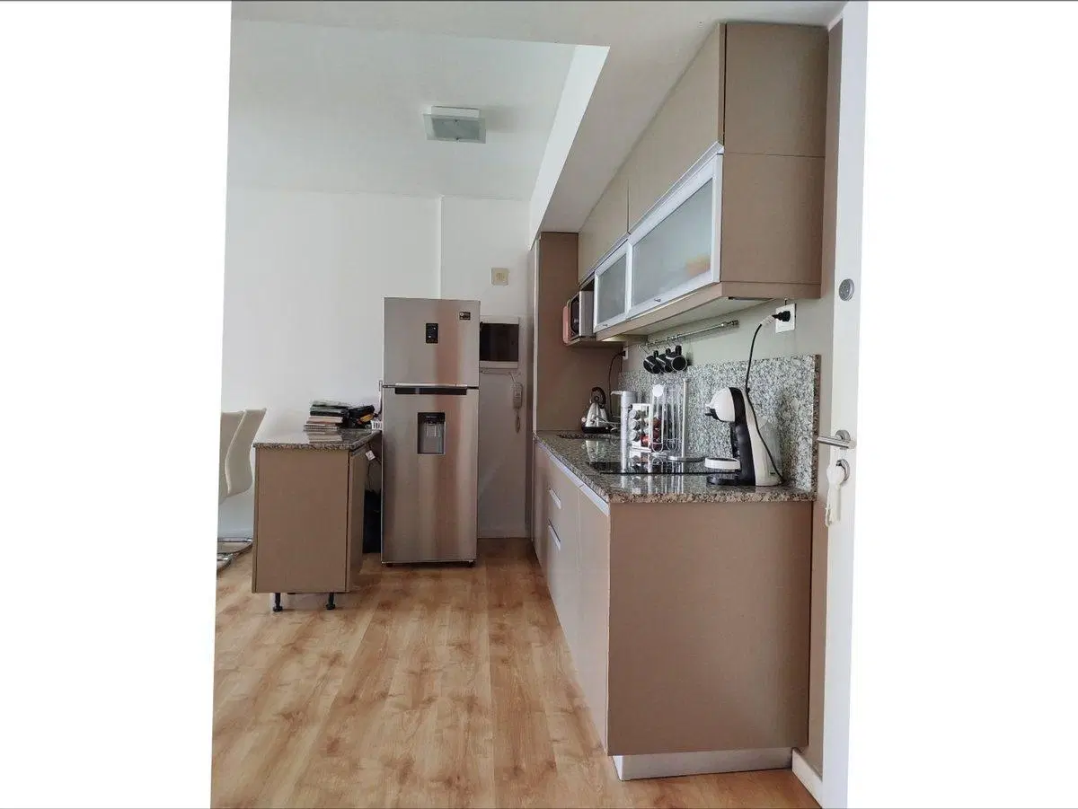 Venta 2 Ambientes con Cochera en las Cañitas 5