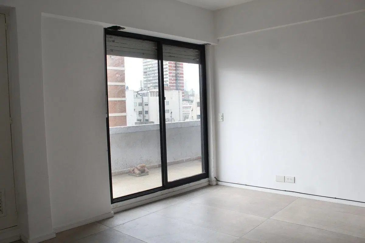 DPTO 2 AMB AMPLIOS PISO ALTO 2 BALCON SAN NICOLAS 2