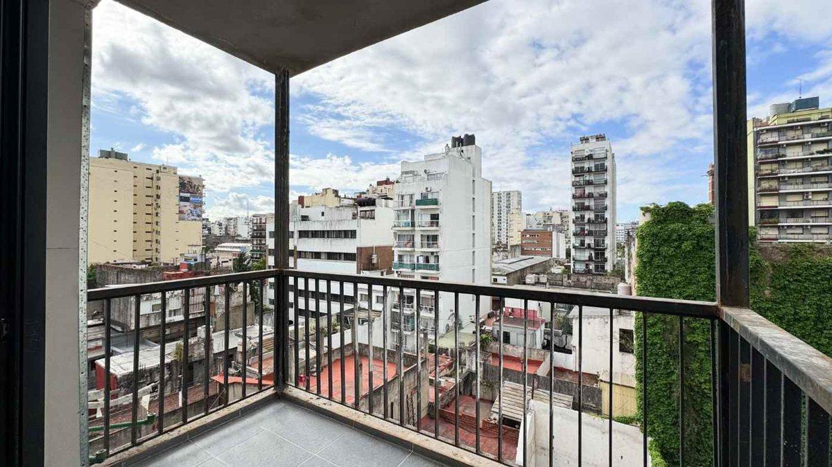 VENTA 2 AMB C/BALCON A ESTR EXC CALIDAD MONSERRAT