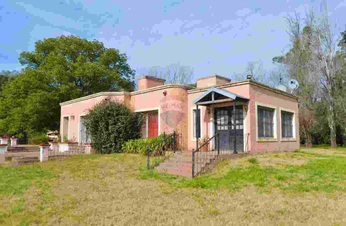 Finca en Pilar, 1.6ha de naturaleza y confort. 2