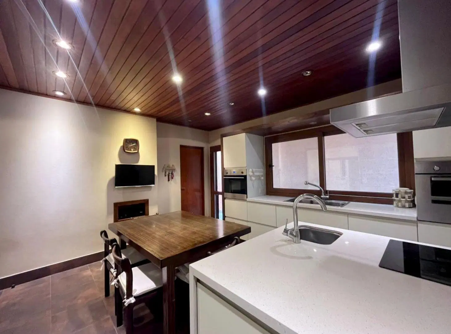 VENTA CASA 6 AMB EN OLIVOS JARDÍN QUINCHO Y 2 COCH 5