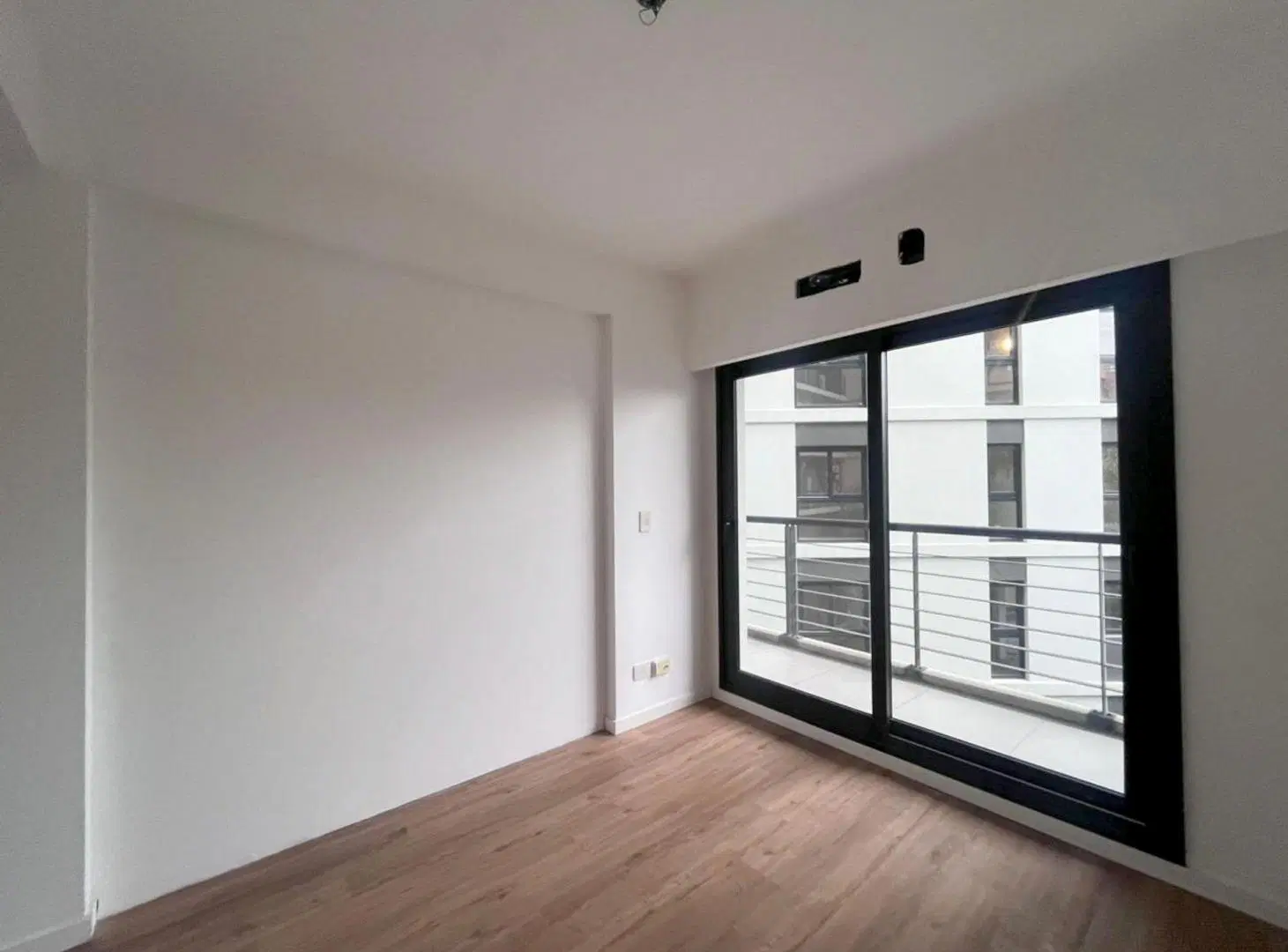 ALQ 2 AMB EN PALMERA CRESP0 BALCON COCH AMENITIES 3