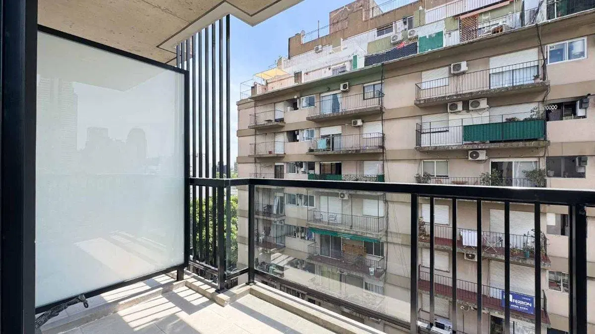 VTA A ESTR MONOAMB C/ BALCON / EXC UBIC EN PALERMO 5