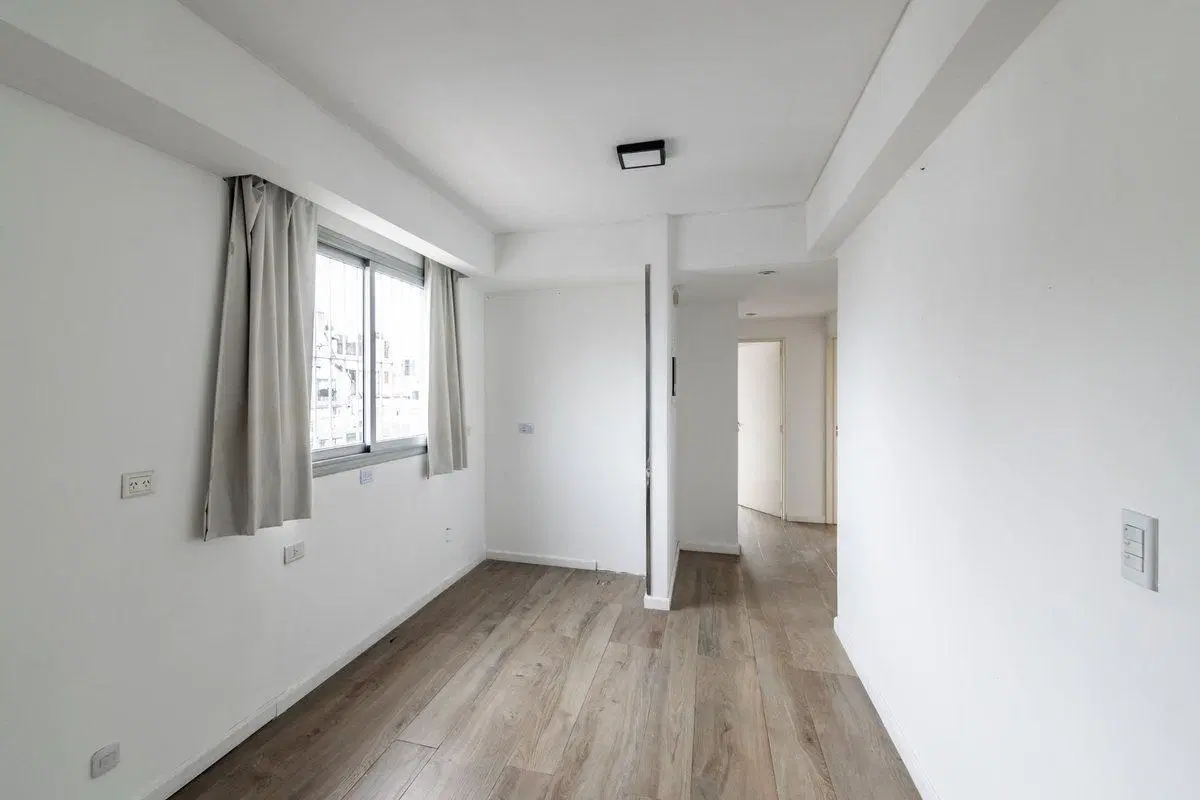 Dpto 3 amb balcon piso alto luz 2 cocher caballito 5