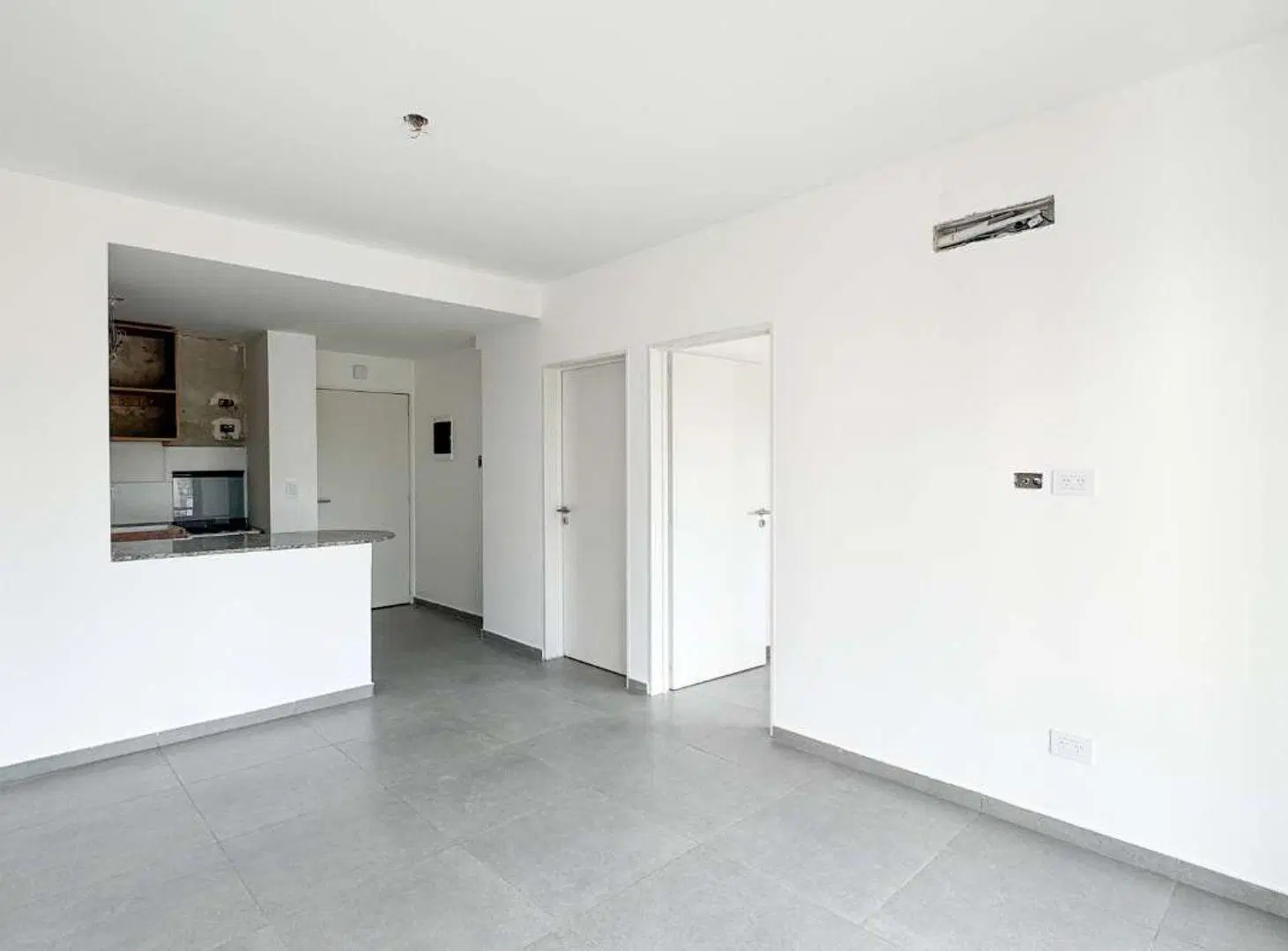 VENTA 2 AMB C/BALCON A ESTR EXC CALIDAD MONSERRAT 3