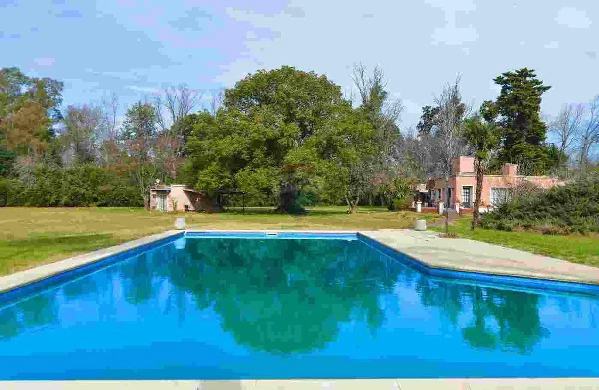 Finca en Pilar, 1.6ha de naturaleza y confort. 3