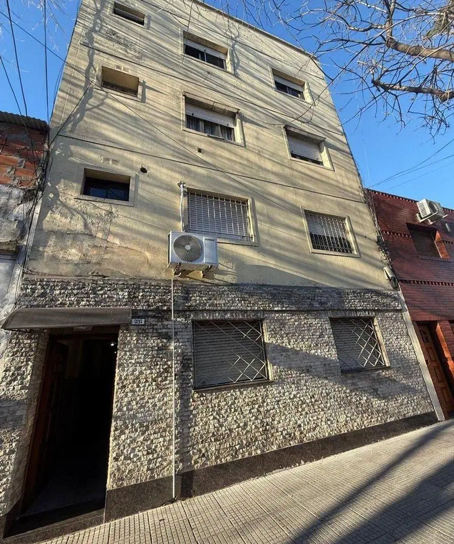 VENTA 3 AMB A REFACCIONAR MATADEROS 2
