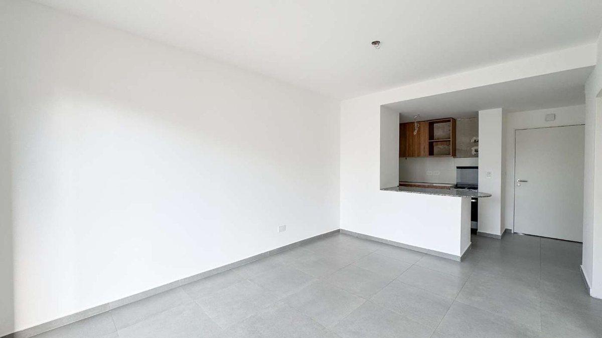 Foto de VENTA 2 AMB C/BALCON A ESTR EXC CALIDAD MONSERRAT, imagen 2