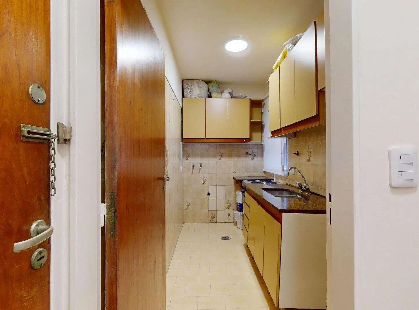 ALQUILER DEPARTAMENTO 2 AMB.FLORES APTO PROF. 3