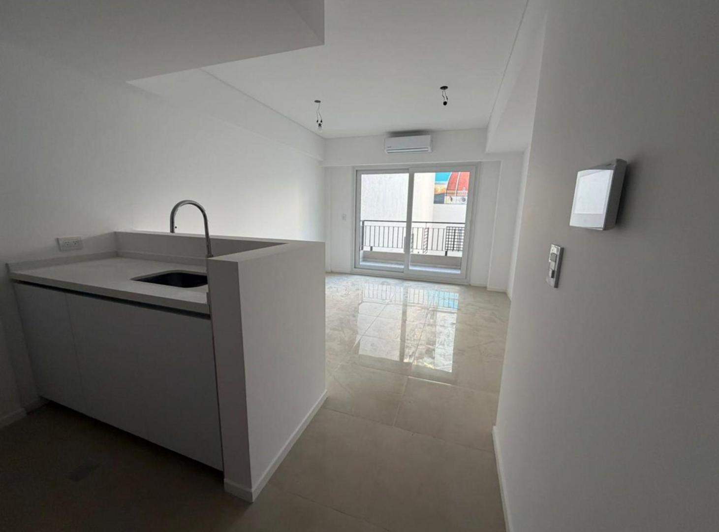 Foto de VTA ESTR MONOAMB C/BALCON/ AMENIT EXC UBI S.TELMO, imagen 4