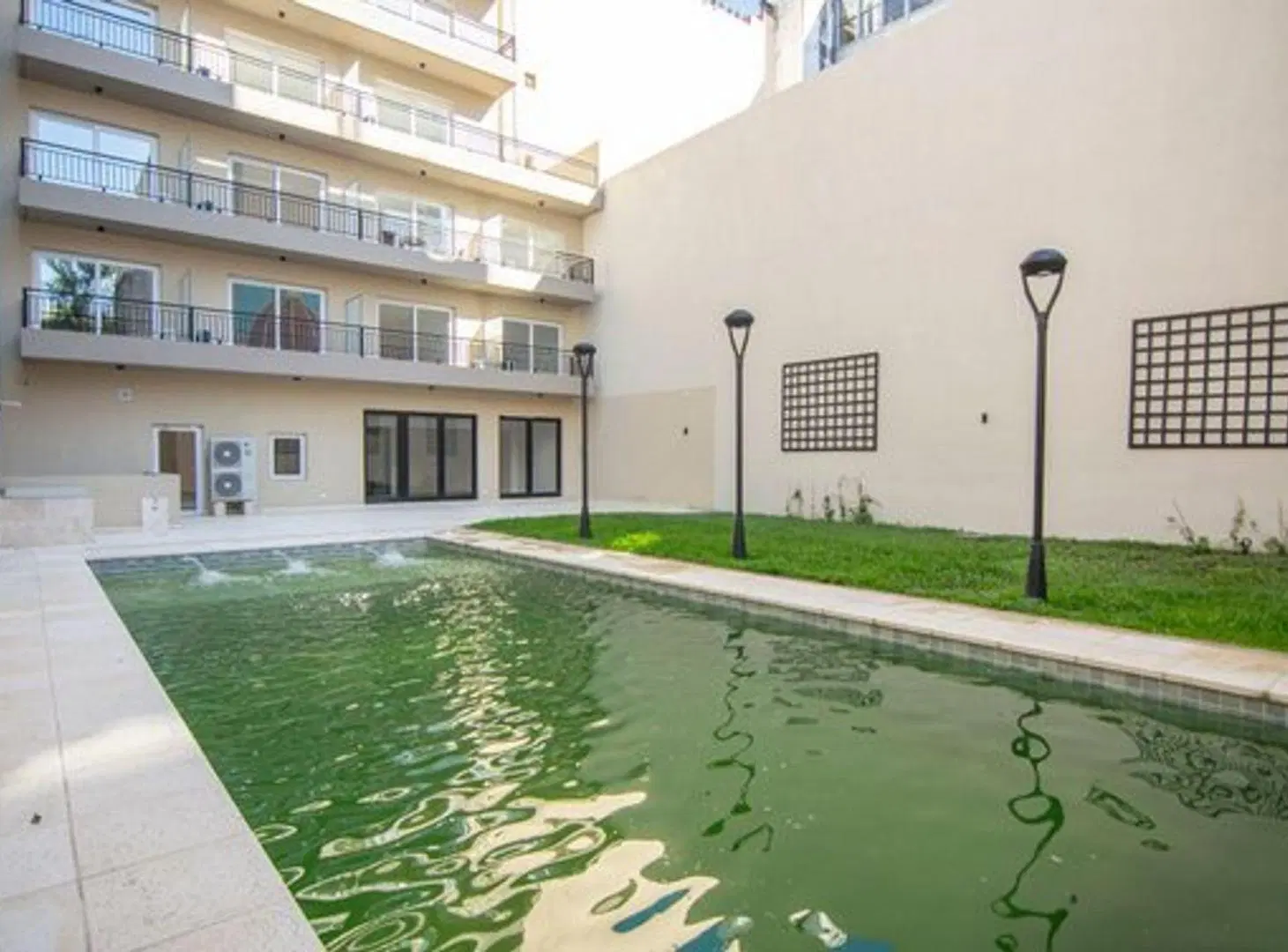 VTA ESTR MONOAMB C/BALCON/ AMENIT EXC UBI S.TELMO 2
