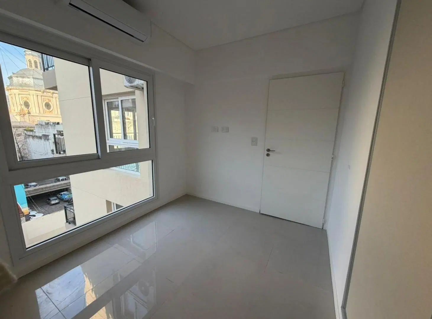 VTA ESTR 2 AMB C/BALCON/ AMENIT EXC UBI S.TELMO 4
