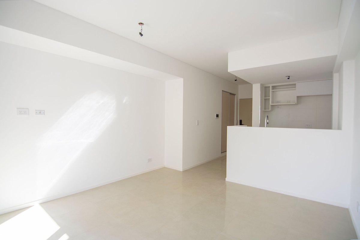 Foto de VTA ESTR MONOAMB C/BALCON/ AMENIT EXC UBI S.TELMO, imagen 2