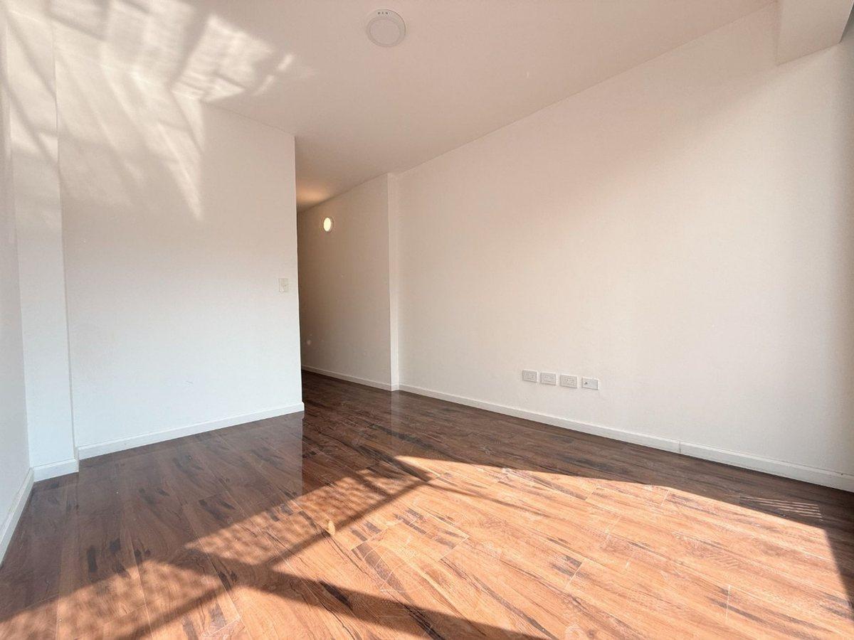 Foto de VENTA DOS AMBIENTES EN MONSERRAT, imagen 4